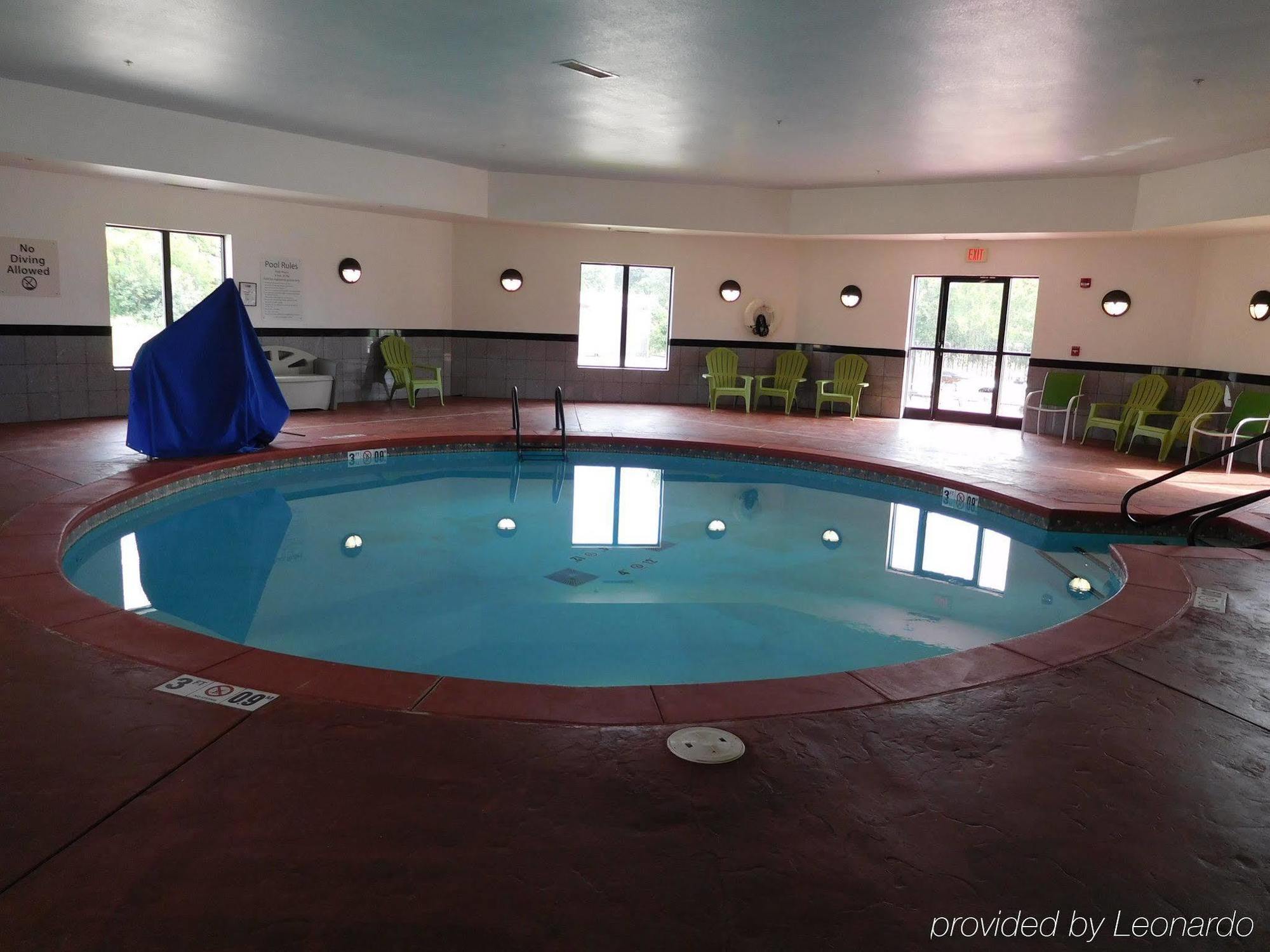 Holiday Inn Express Ponca City By Ihg Ngoại thất bức ảnh